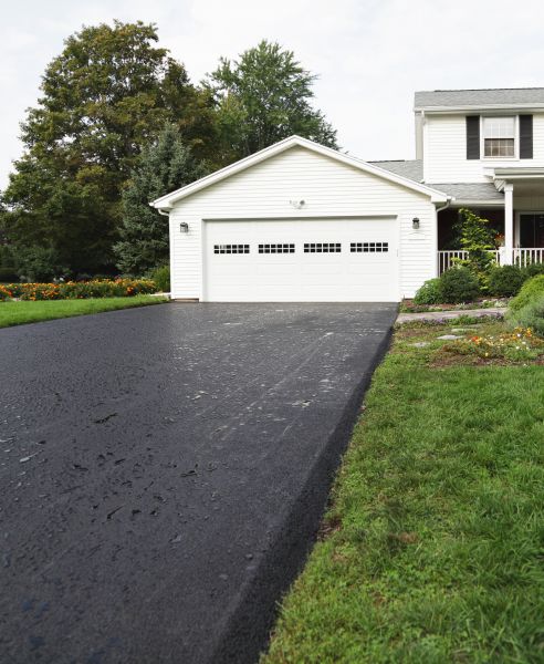 Cost of Blacktop Driveway Paving in Lodi